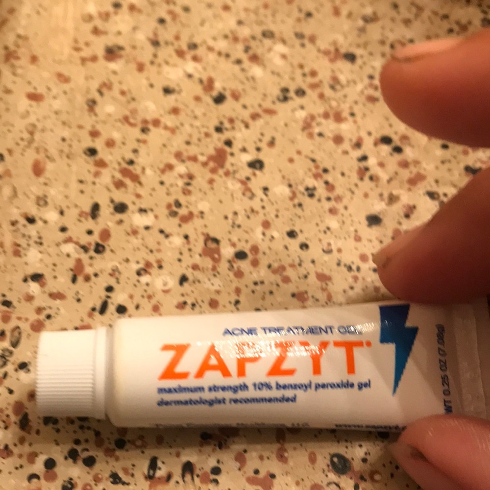 Zapzyt Acne treatment gel travel size